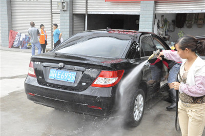 專業洗車，煥然一新——走進旺蒼縣速潔洗車行